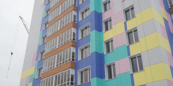 Жилой дом — Пермь — Кронштадтская 43 — Фиброплита ФАСАД-КОЛОР